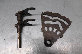 57-1066 Bsa 40-3038 Triumph Shift Plate And Forks T20 C15 B40 W462