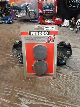 Ferodo Fdb132 High Performance Racing New Brake Pad Set Fdb 132