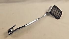 50600209 Harley-davidson Genuine Breakout And Sport Glide Rear Chrome Breakpedal