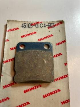 45105-gc4-603 Honda 1988-1992 Cr80r Rear Brake Pad Nos Oem Original 45105-gc4-603 Honda 1988-1992 Cr80r Rear Brake Pad Nos Oem Original