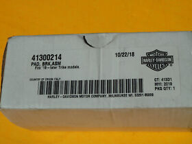 41300214 Oem Harley Davidson Rear Brake Pad Kit 2019-2022 Tri Glide Freewheeler