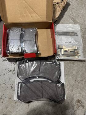 Pme-1382-0 Sbd R35 Gt-r Street Spec Semi-metallic Brake Pads Front And Rear