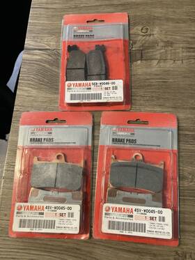 5eb-w0046-00 Yamaha 4sv-w0045-00 Nos Oem Brake Pad Kits 1997-07 Yzf-r6 R