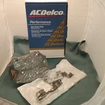 New Acdelco 17D1075CH Ceramic Front Disc Brake Pad Kit Gm 19201448. Fixed Price $36.05.